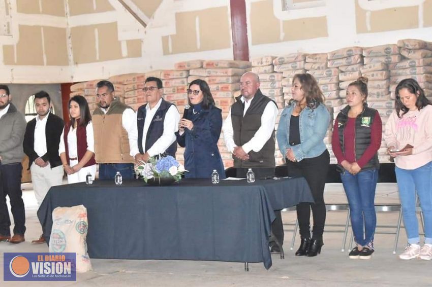 Macarena Chávez Flores, puso en marcha el programa 