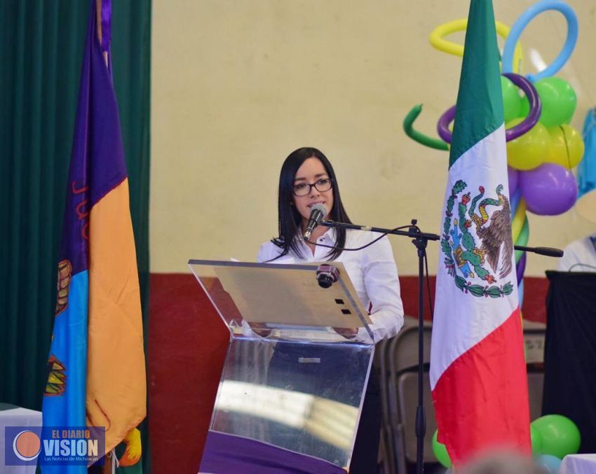 Participa IEM en la construcción de una Ley Indígena Integral 