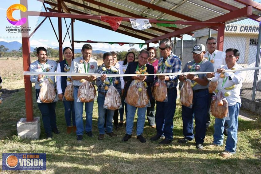 Ariel Trujillo, inauguró el Sistema de Ahorro Sustentable de Energía Eléctrica con paneles solares