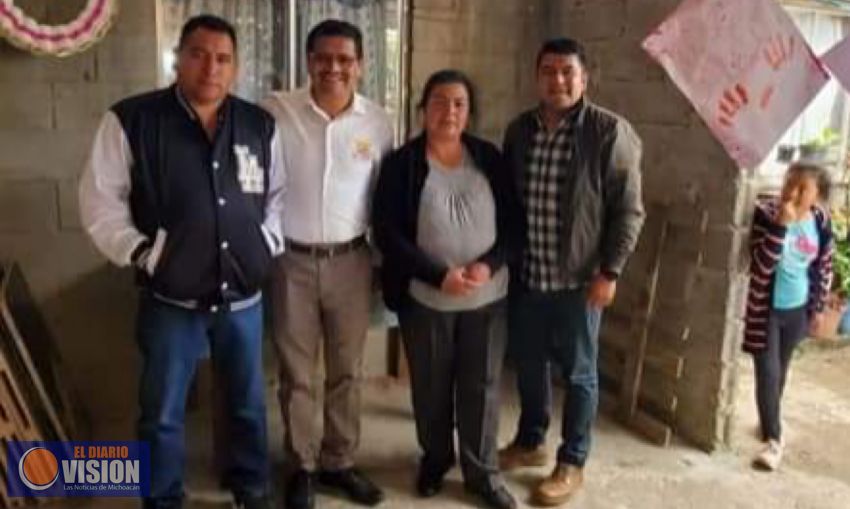 Jesús Lucas Ángel, entregó laminas en beneficio de 235 familias del Municipio