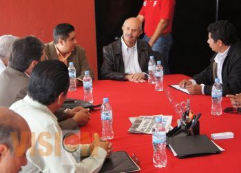 Las obras y recursos se quedarán con los michoacanos : Vallejo Figueroa
