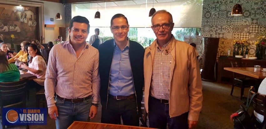 En el PAN la cargada si va para Miguel Ángel Villegas: Oscar Escobar 