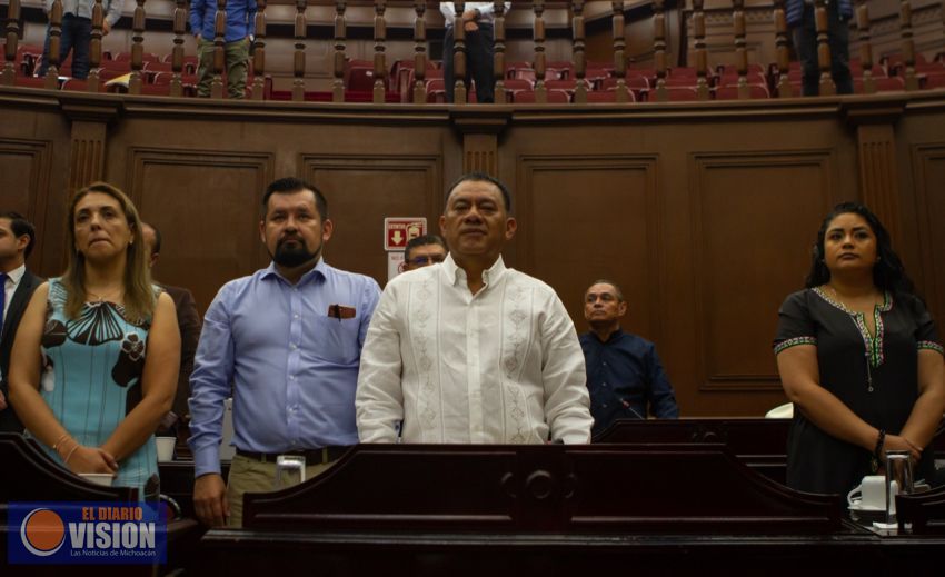 Va Fermín Bernabé por la paz de Michoacán 