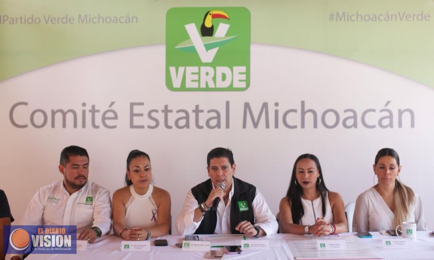 Reitera Ernesto Núñez respaldo y compromiso a favor de las mujeres