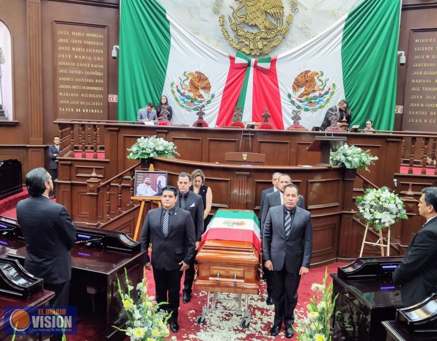 LXXIV legislatura rindió sentido homenaje en memoria del diputado Érik Juárez Blanquet