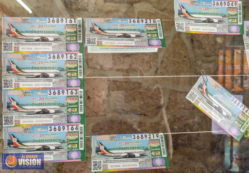 Llegaron a Morelia los “cachitos” del avión presidencial 