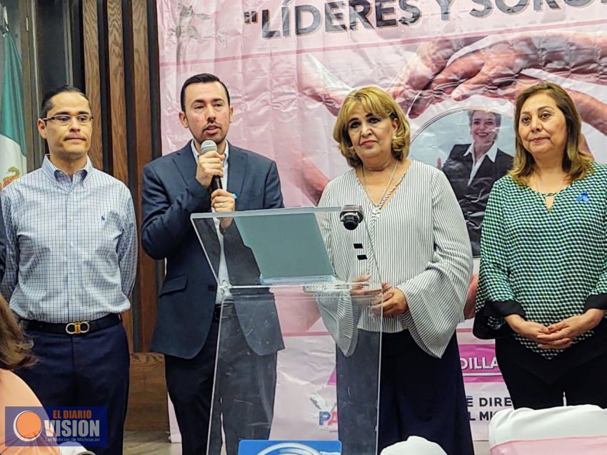 Imparten en el Comité Municipal del PAN la charla, “Líderes y sororas” 