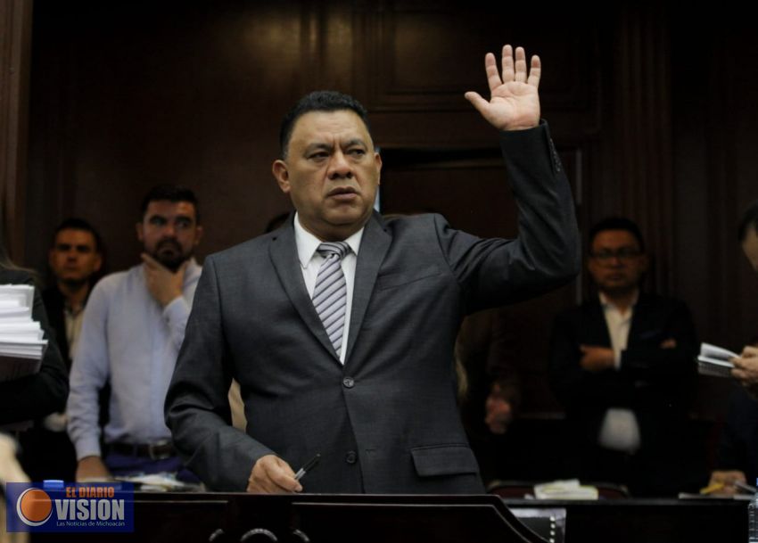 En pie, participación ciudadana en Reforma Electoral: Fermín Bernabé 