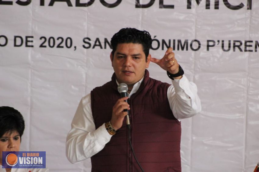 Toño Madriz reconoce a la comunidad indígena su aporte para conformar la Ley de Educación