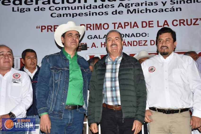 Llama Victor Silva a atender crisis humanitaria de migrantes michoacanos 
