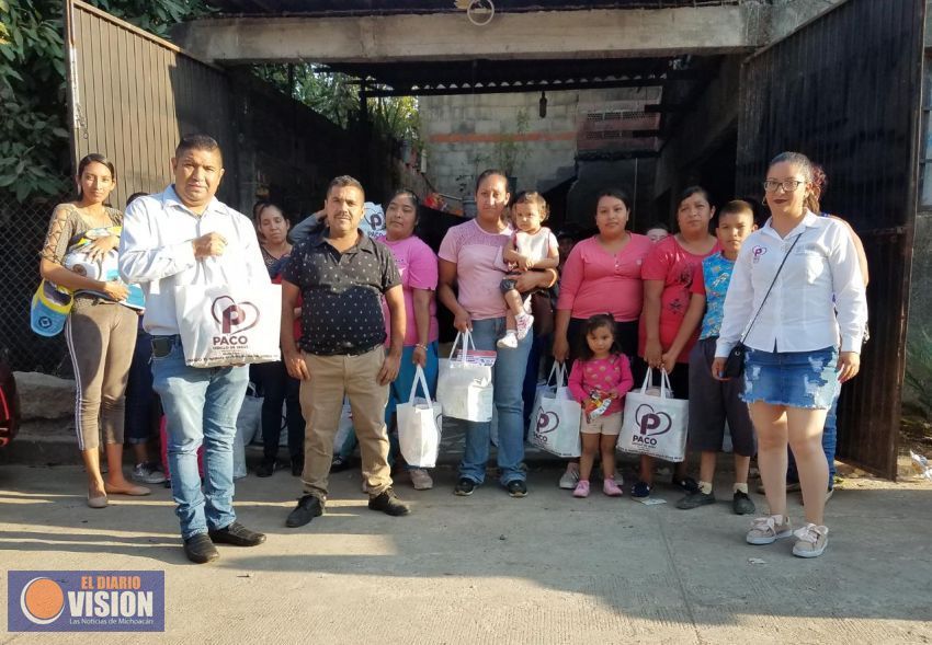 En el trascurso de esta semana Paco Cedillo entregó despensas a familias vulnerables de Uruapan 