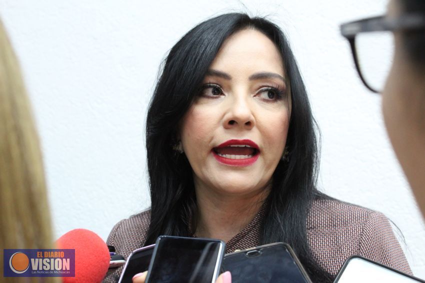 Llama Adriana Hernández a priorizar recursos en salud y ayuda alimentaria