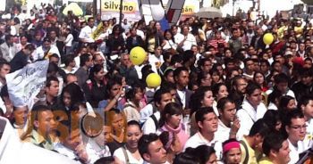Los del PAN son unos inútiles sostiene Silvano Aureoles