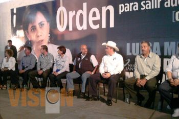 El Comentario Político de Manolo