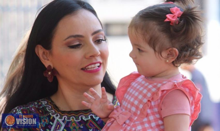 Llama Adriana Hernández a garantizar los derechos de niñas, niños y adolescentes