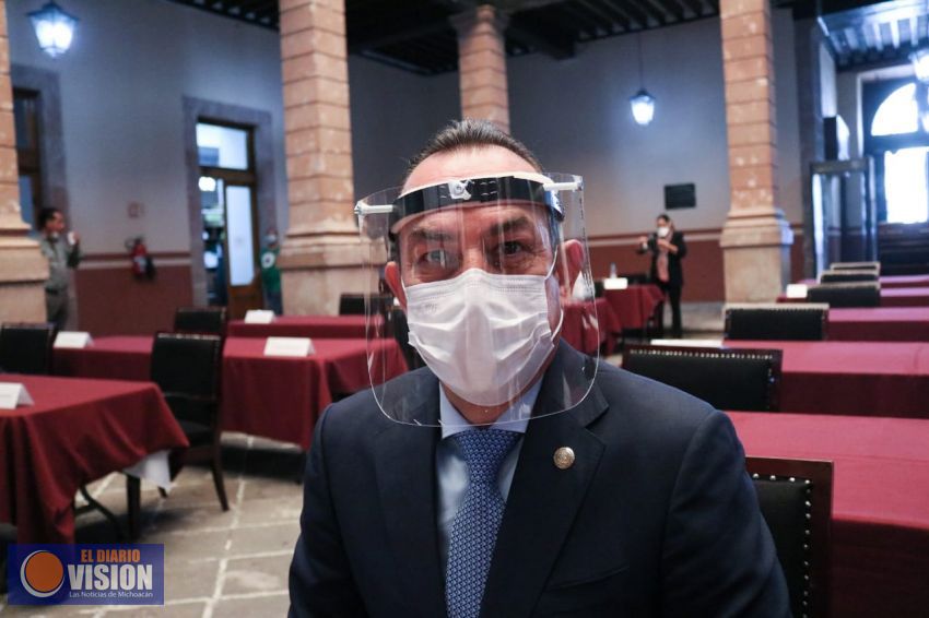 Reconoce Antonio Soto la entrega y compromiso del personal de Enfermería