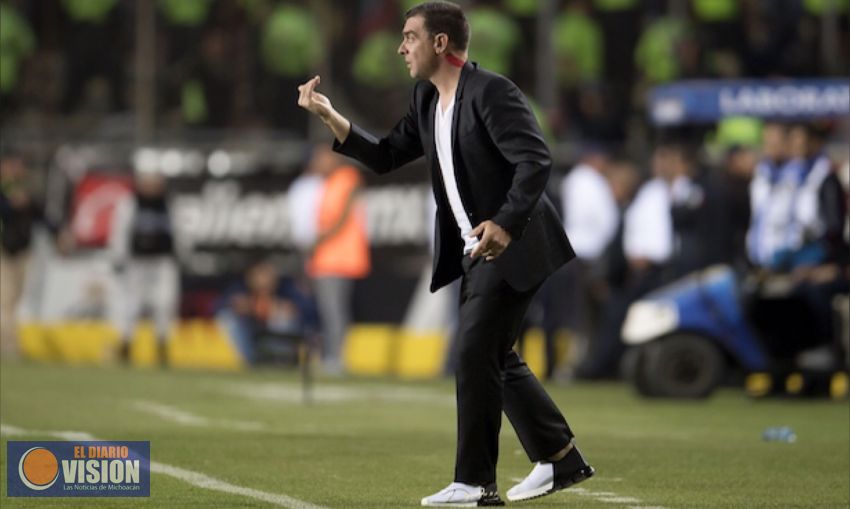 Oficial: Pablo Guede deja la dirección técnica de Monarcas Morelia