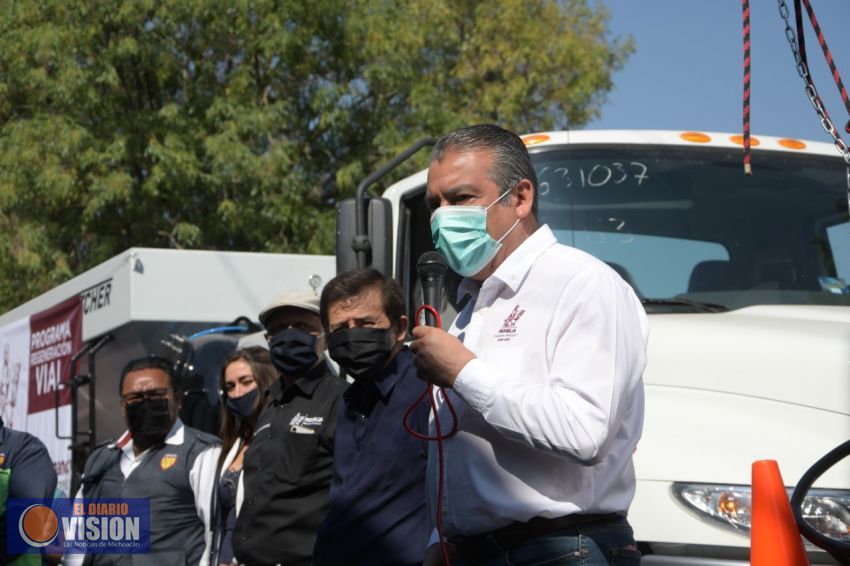 Invierte Raúl Morón 10 millones de pesos en maquinaria para el Programa de Regeneración Vial