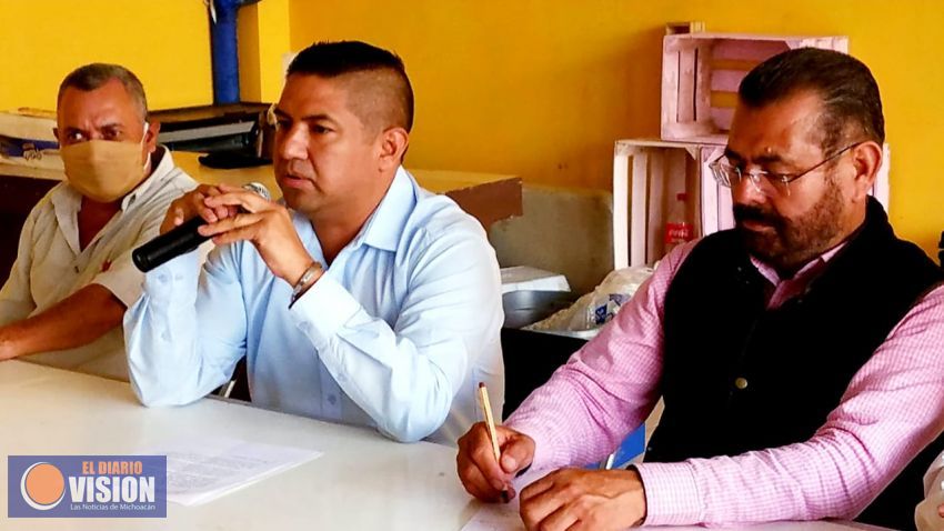 Paco Cedillo reconoce la lucha diaria del gremio periodístico