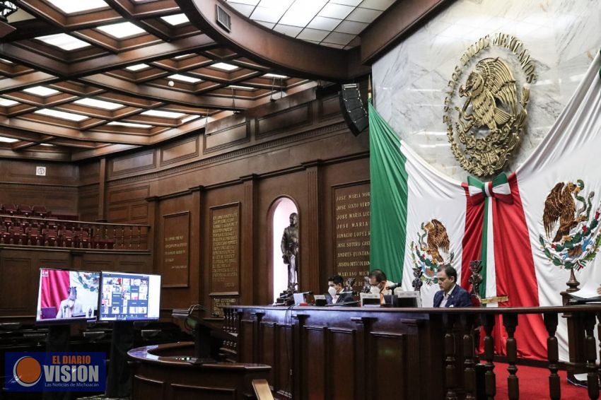 Llaman diputados locales a michoacanos, respaldar al comercio y turismo local