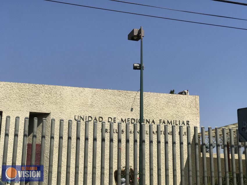 IMSS niega renuncia masiva del personal del hospital de Camelinas en Morelia 