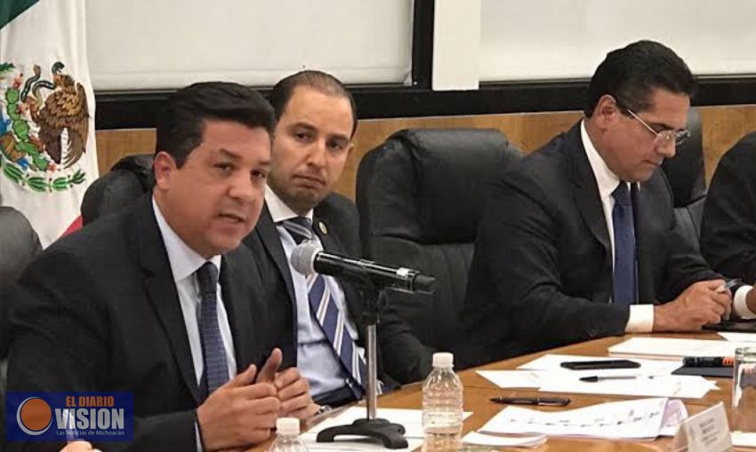 Gobernador de Tamaulipas, Francisco García, da positivo a Covid-19, había estado en reunión con SAC