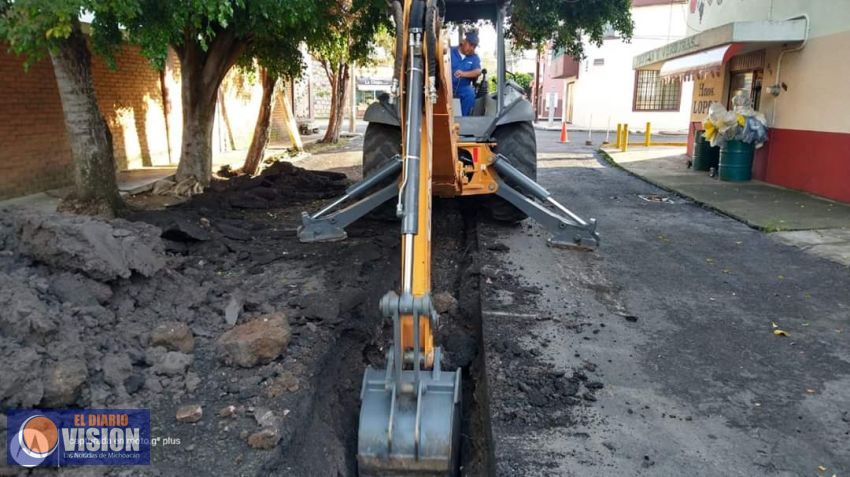 OOAPAS rehabilita red de alcantarillado en la colonia Chapultepec Sur 
