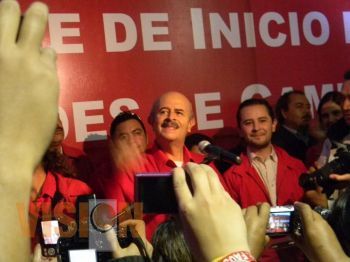  La Opinion, Jorge Vilchez 