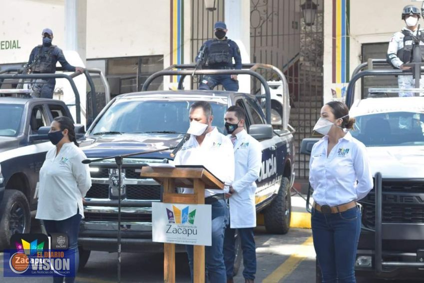 Luis Felipe León Balbanera, dio el arranque oficial de las brigadas Guardianes de la Salud