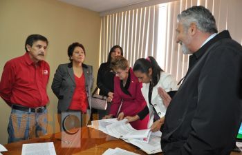 Logran aumento salarial del 3% trabajadores del Ayuntamiento