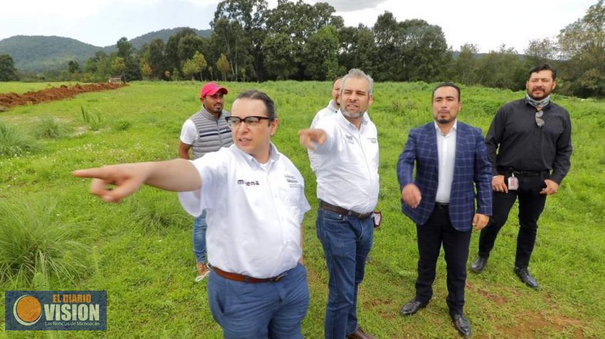 En Aporo, el Gobierno Federal, apoya con becas a 120 estudiantes: Hirepan Maya 