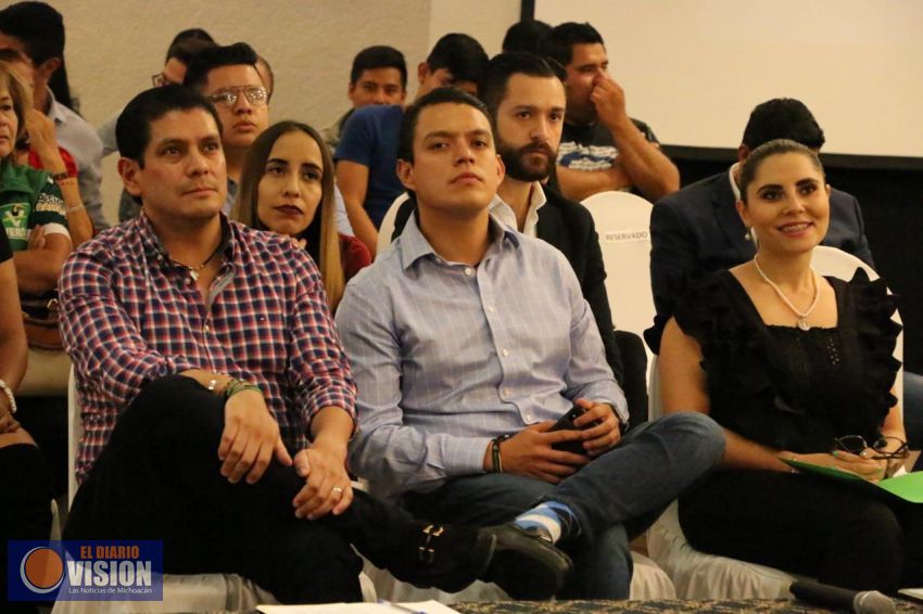 Partido Verde buscará condonar pago de titulación a jóvenes con excelencia académica