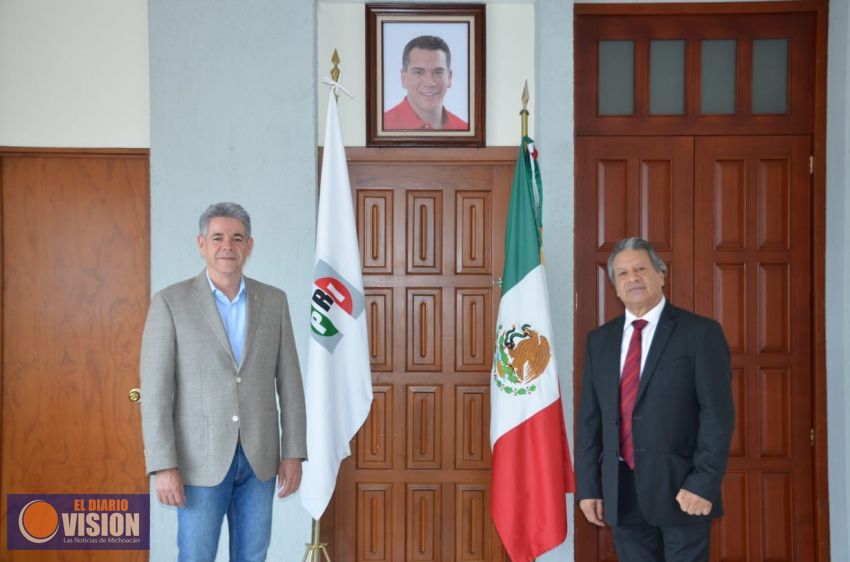 Ramiro Peña se intrega como Secretario Adjunto a la Presidencia del CDE del PRI
