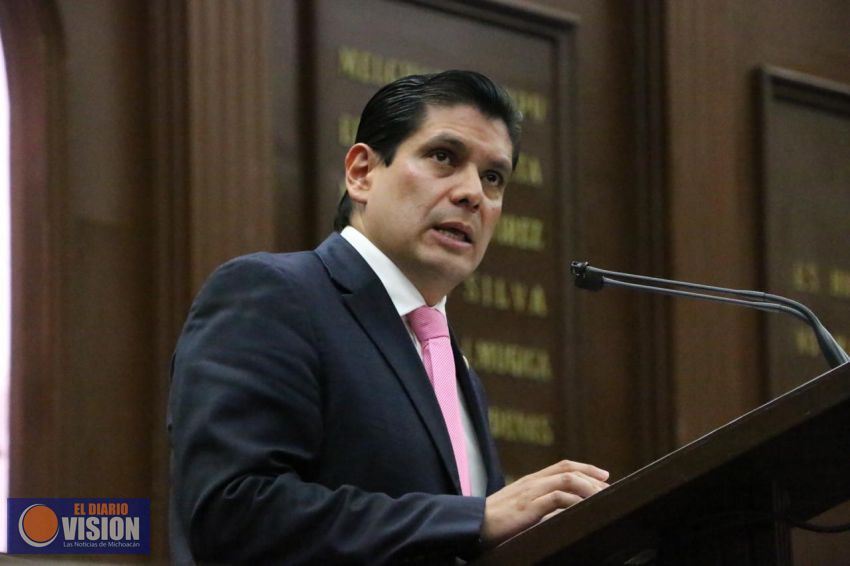 A propuesta de Ernesto Núñez aprueban dictamen sobre juicios en línea en el Poder Judicial