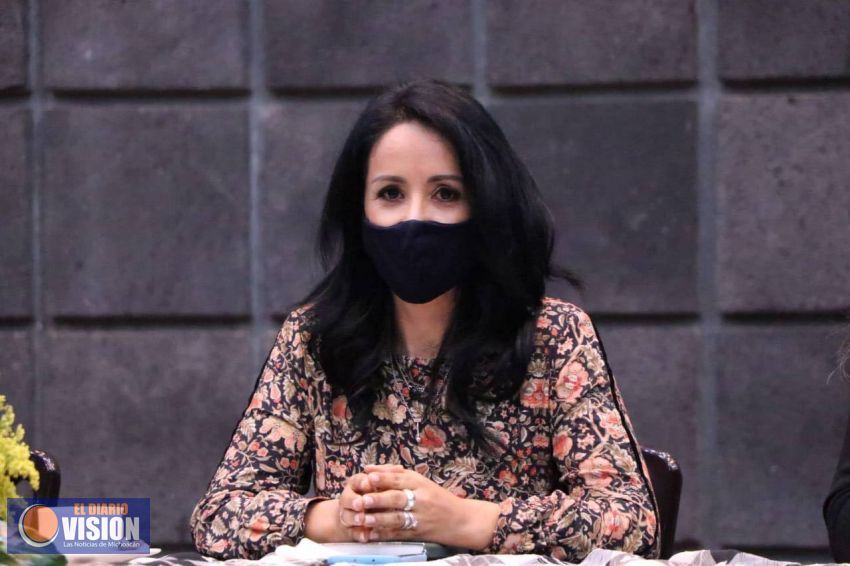Lucila Martínez propone que municipios puedan realizar hermanamientos con ciudades de otros países