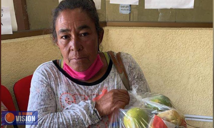 Gobierno de Zacapu, entrega apoyos a recolectores de basura del municipio 