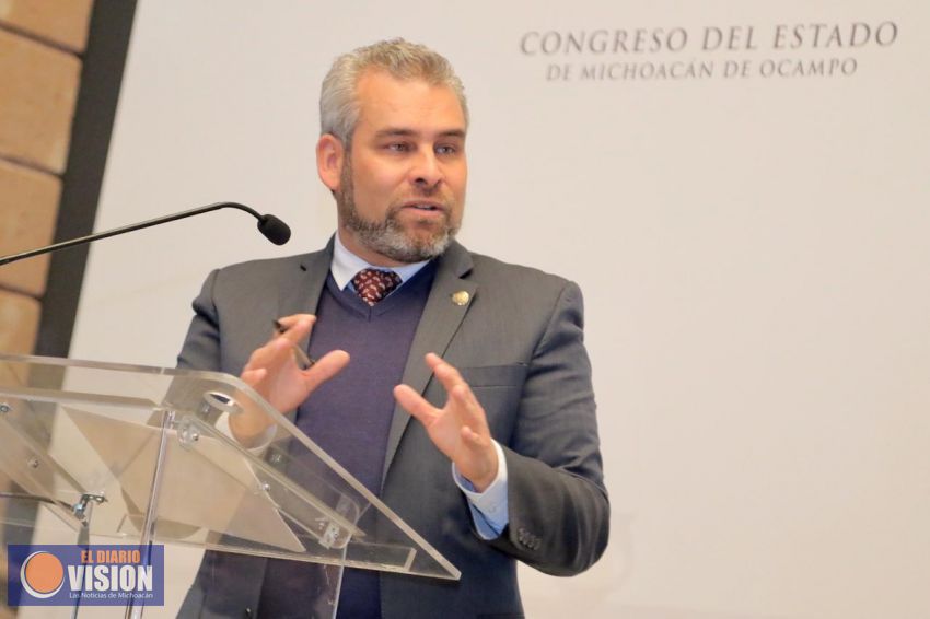 Diputados respaldan iniciativa de Alfredo Ramírez para regular venta de productos chatarra