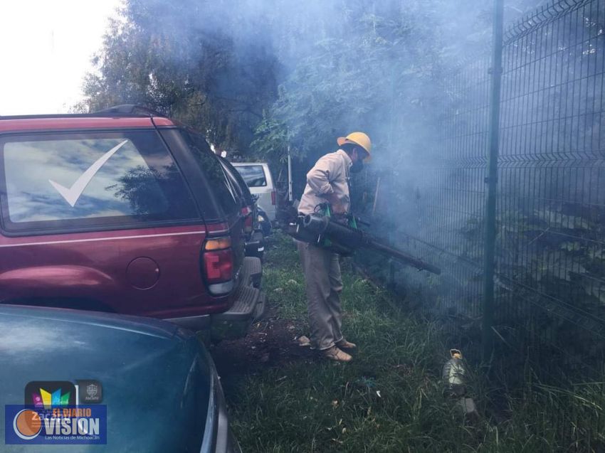 Gobierno de Zacapu, realiza acciones de fumigación en espacios públicos del municipio 