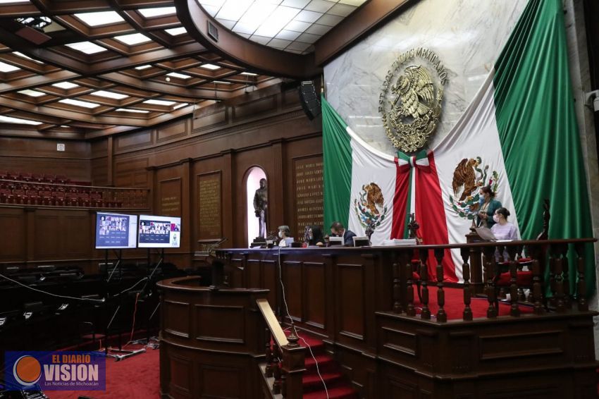 En sesión extraordinaria, 74 Legislatura desahoga asuntos turnados a comisiones