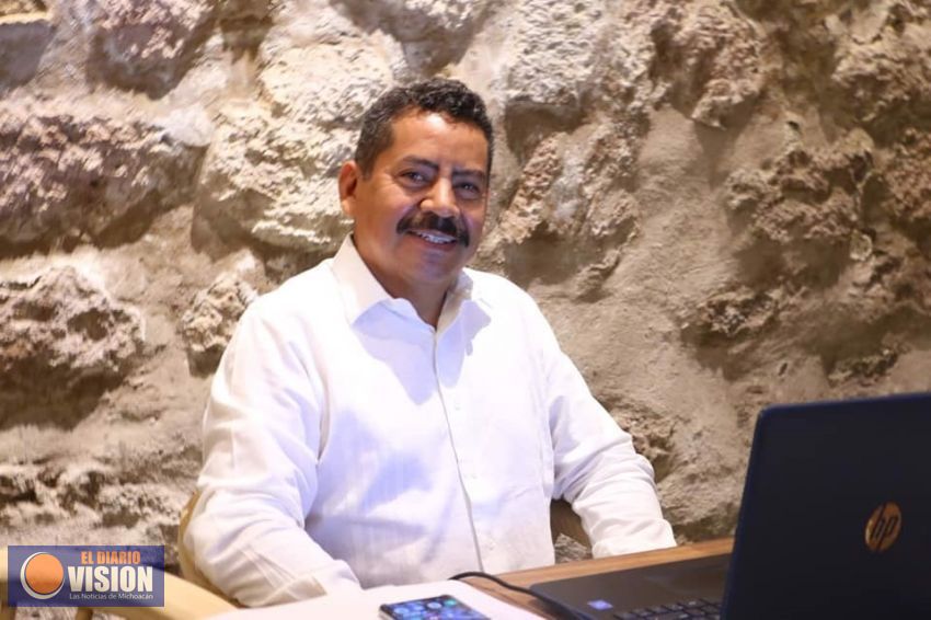 Comisión de Puntos Constitucionales cumple con trabajo legislativo: Ángel Custodio Virrueta