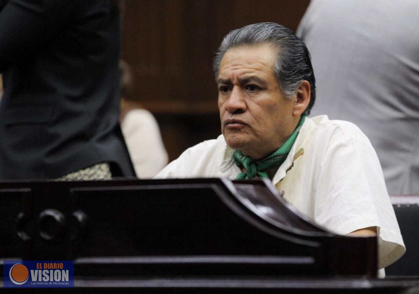 Michoacán debe legitimar consulta indígena, insiste Osiel Equihua