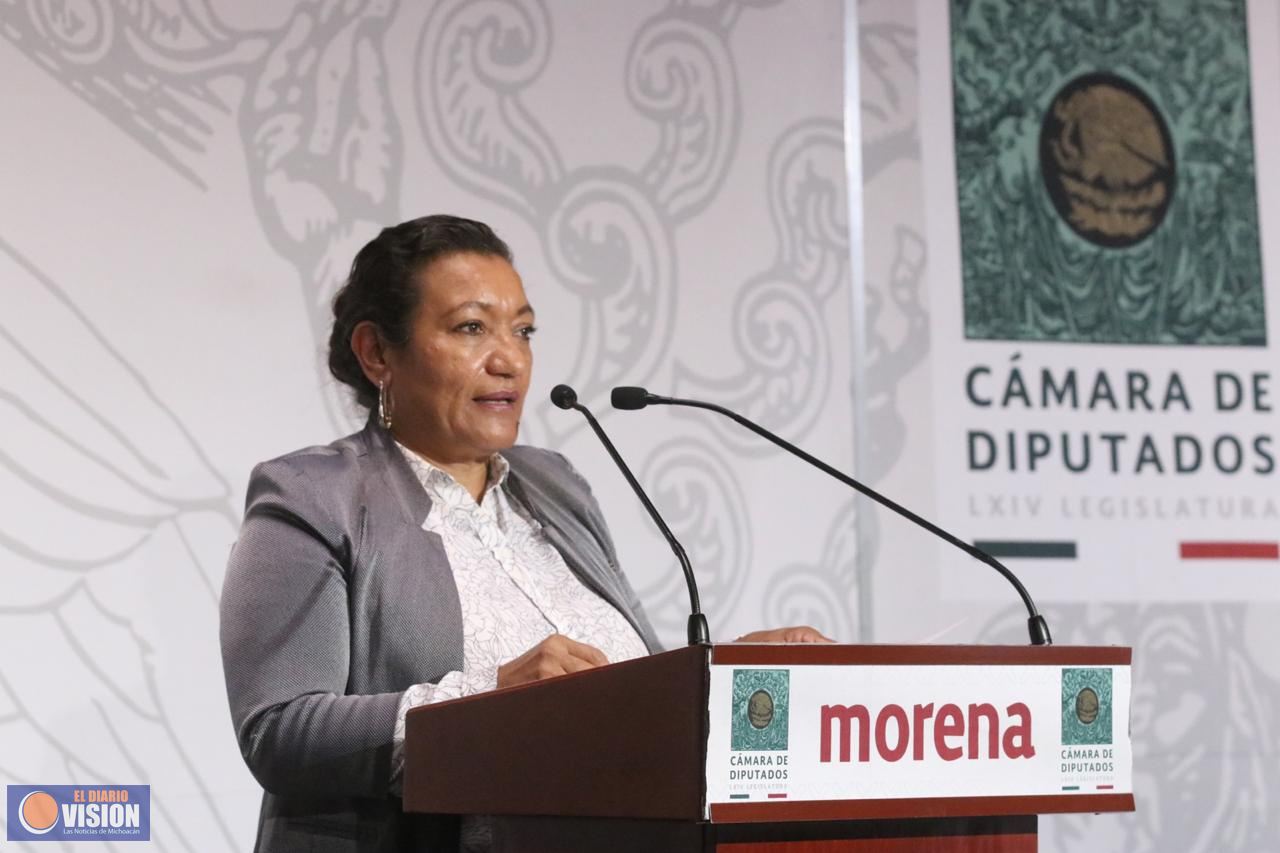 María Chávez presentó iniciativa para reforzar la protección animal 