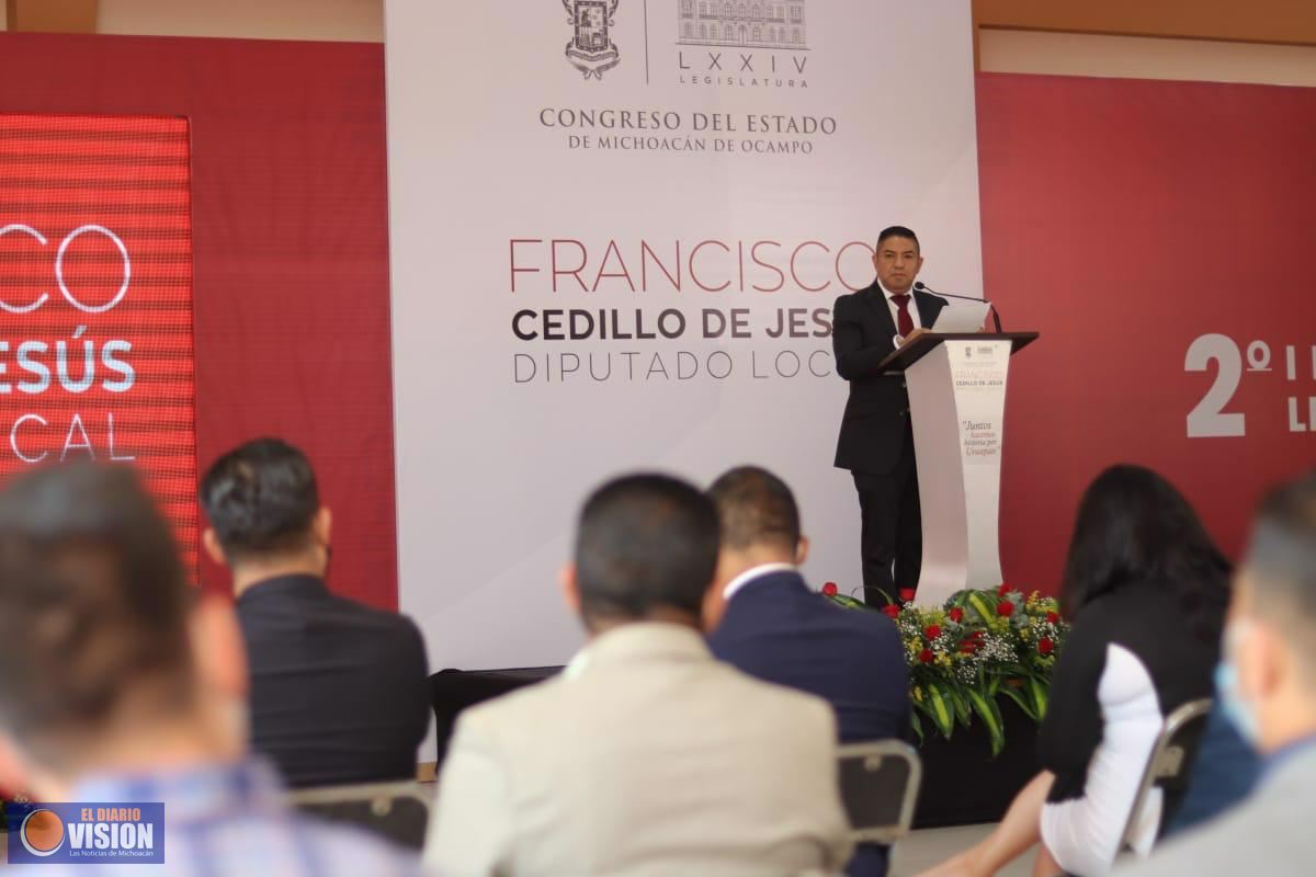 Paco Cedillo en su Informe de Actividades destaca los grandes logros en favor de los michoacanos