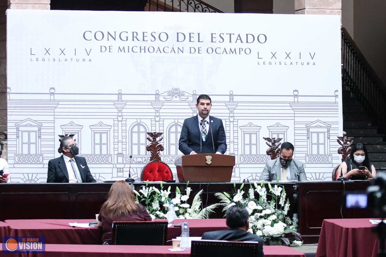 Por un compromiso democrático que anteponga pluralidad y acuerdos, se pronuncia Octavio Ocampo