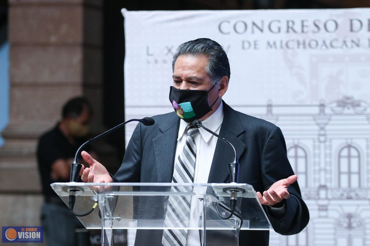 Pide Osiel Equihua cese a vana confrontación  con Federación
