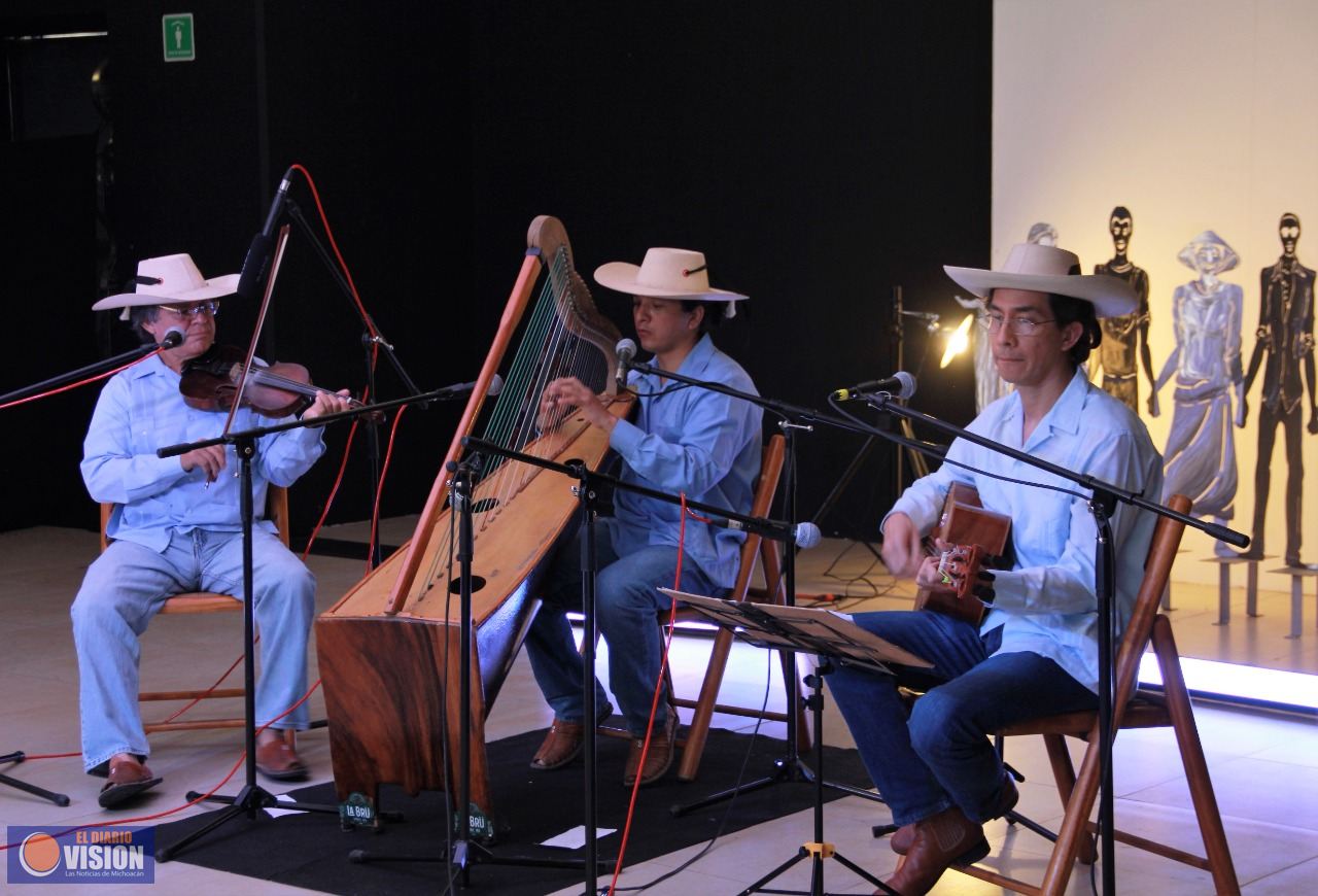 Poliforum CIS y UNAM Centro Cultural Morelia de la ENES fortalecen convenios de colaboración 