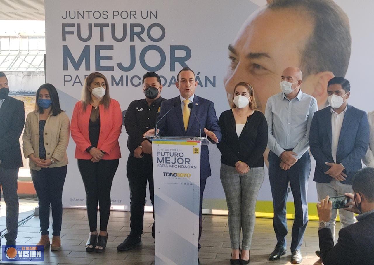 Toño Soto, buscará la candidatura al gobierno de Michoacán 