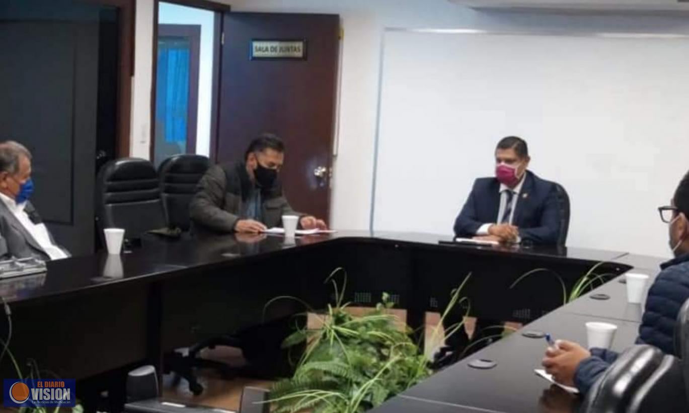 Nacho Campos atiende temas del presupuesto para instituciones de educación superior 