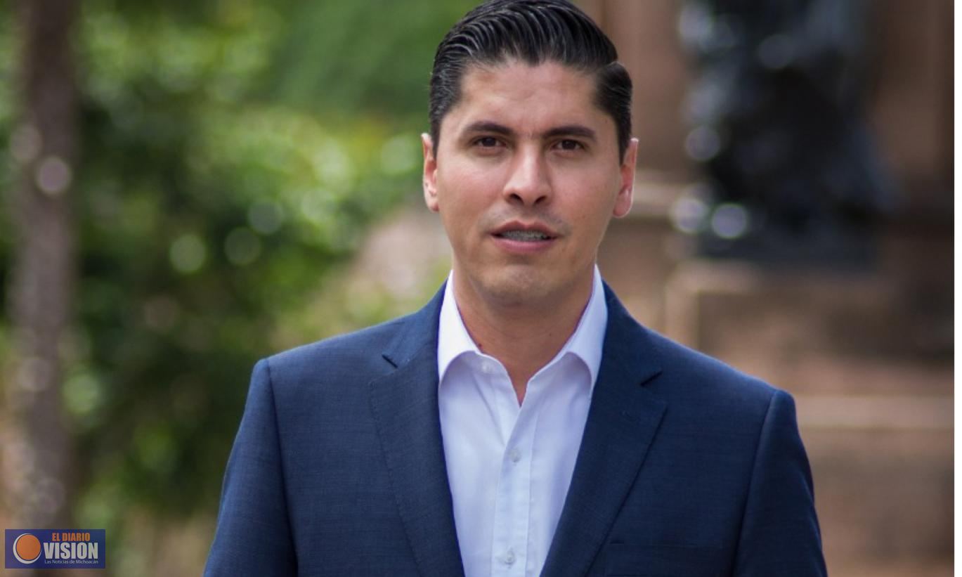 Pugna Javier Paredes por detener incremento de impuestos en Morelia 
