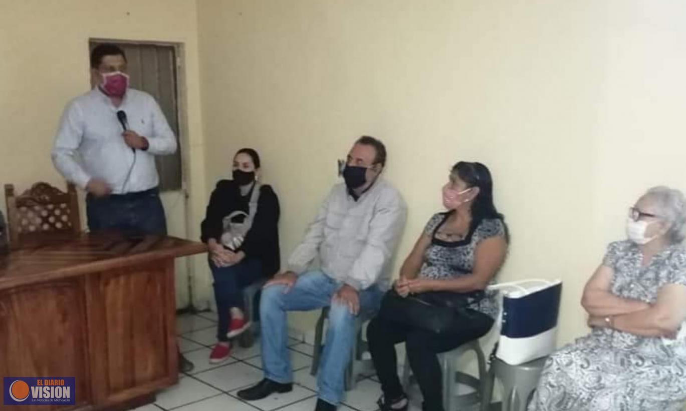 Nacho Campos, refrenda compromisos con mujeres trabajadoras de Uruapan 